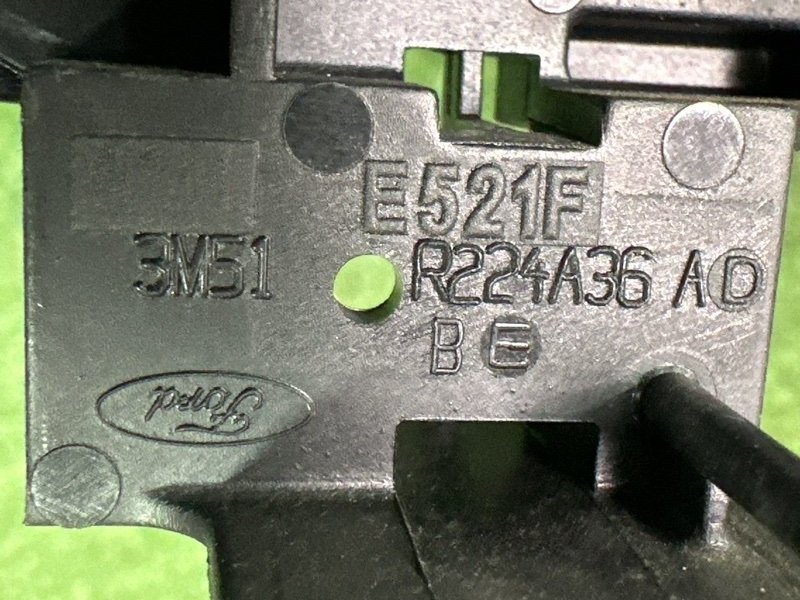 Ручка двери наружная Ford Focus 2