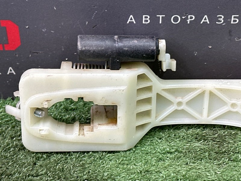 Кронштейн ручки двери Kia Cerato 2