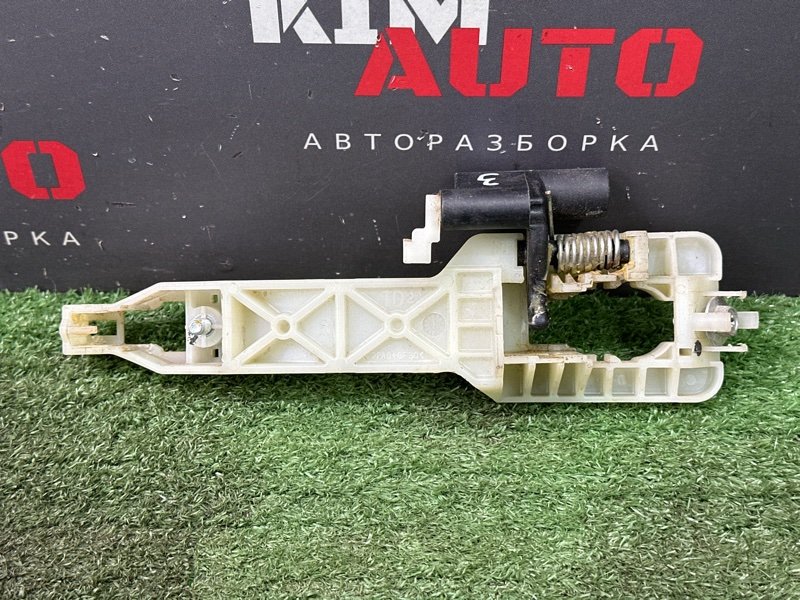 Кронштейн ручки двери Kia Cerato 2