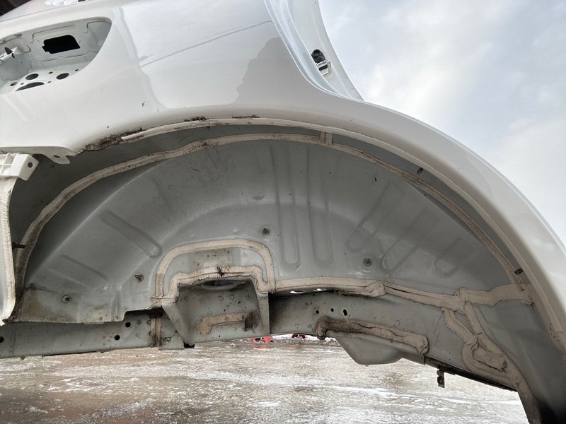 Крыло (четверть) Mitsubishi Outlander