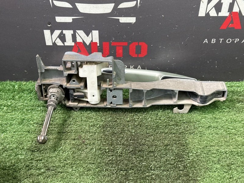 Ручка двери наружная в сборе Peugeot 407