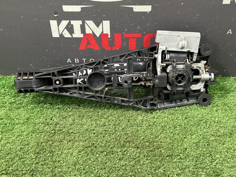 Ручка двери наружная в сборе Chevrolet Cruze J300