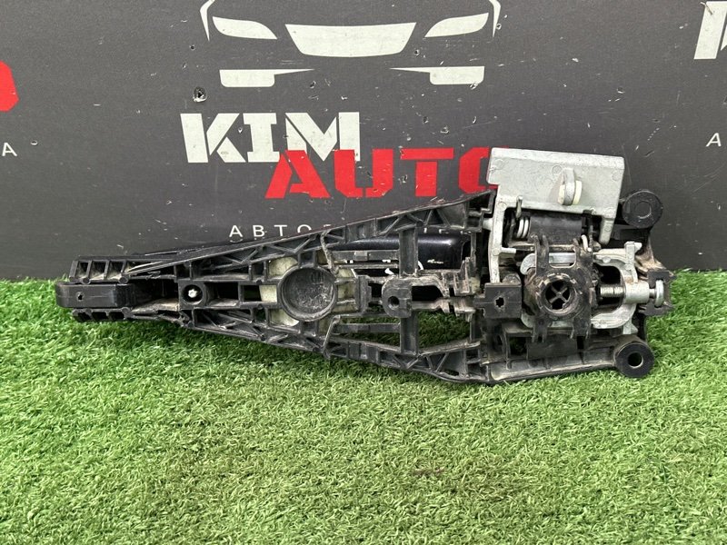 Ручка двери наружная в сборе Chevrolet Cruze J300