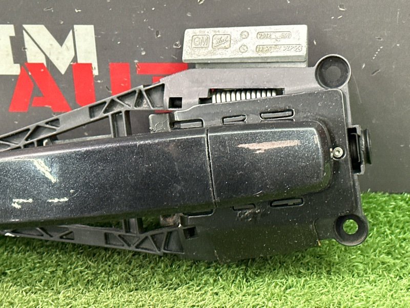 Ручка двери наружная в сборе Chevrolet Cruze J300