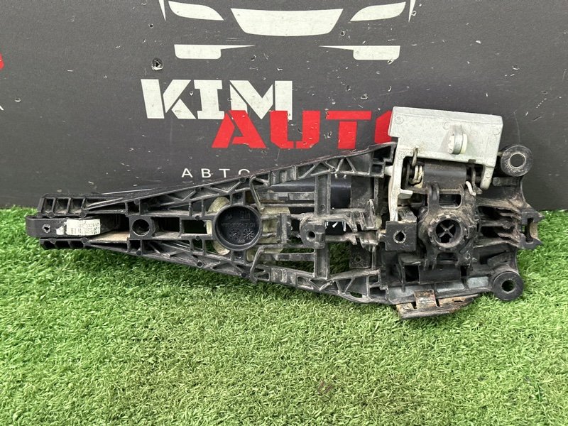 Ручка двери наружная в сборе Chevrolet Cruze J300