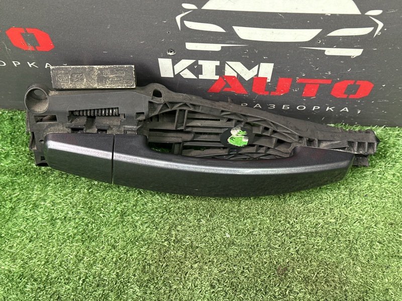 Ручка двери наружная в сборе Chevrolet Cruze J300