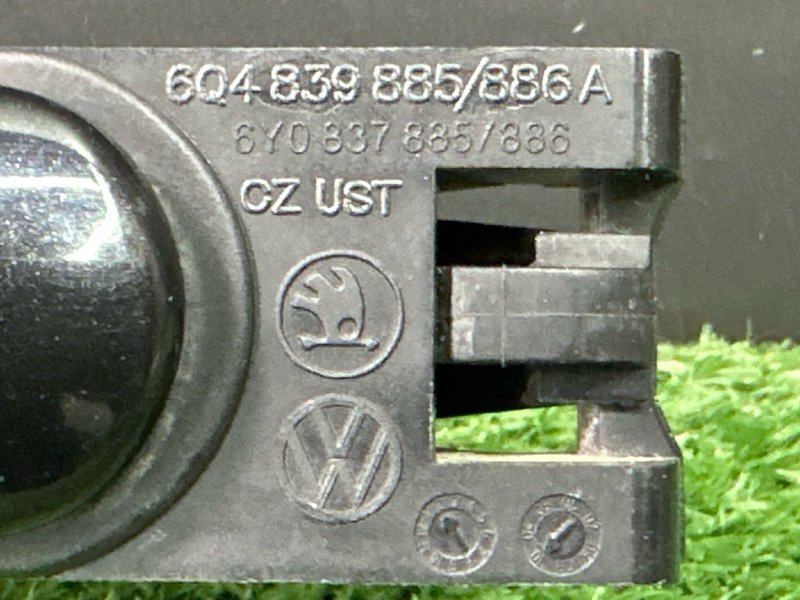 Ручка двери наружная в сборе Skoda Octavia A5