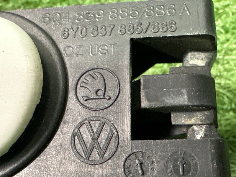 Ручка двери наружная в сборе Skoda Fabia 1