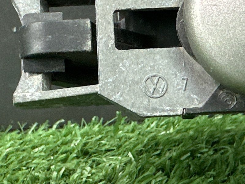 Ручка двери наружная в сборе Skoda Octavia A5