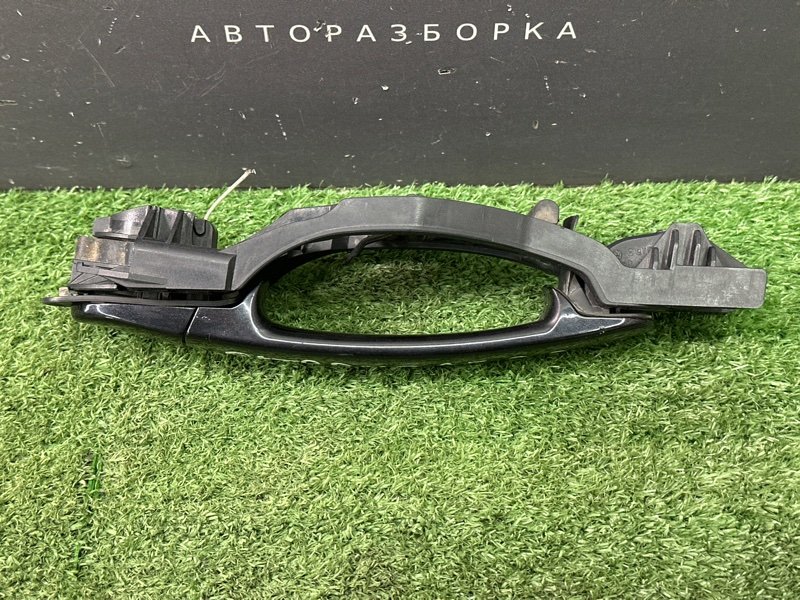 Ручка двери наружная в сборе Skoda Octavia A5