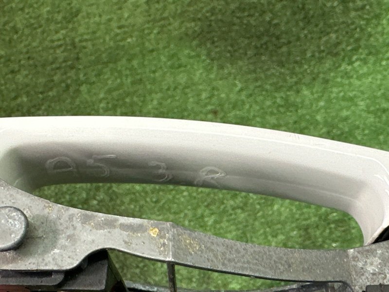 Ручка двери наружная в сборе Skoda Octavia A5