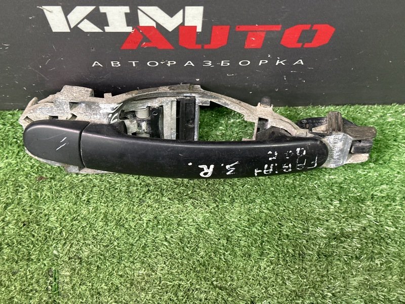 Ручка двери наружная в сборе Skoda Octavia A5