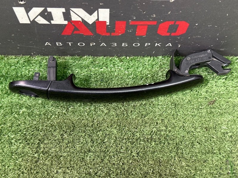 Ручка двери наружная Skoda Octavia A5