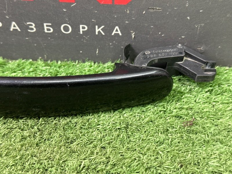 Ручка двери наружная Skoda Octavia A5