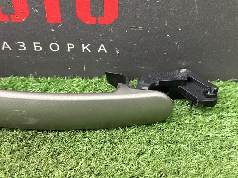 Ручка двери наружная Skoda Octavia A5