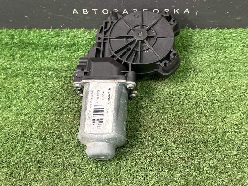 Мотор стеклоподъемника Kia Rio 3 2014 QB