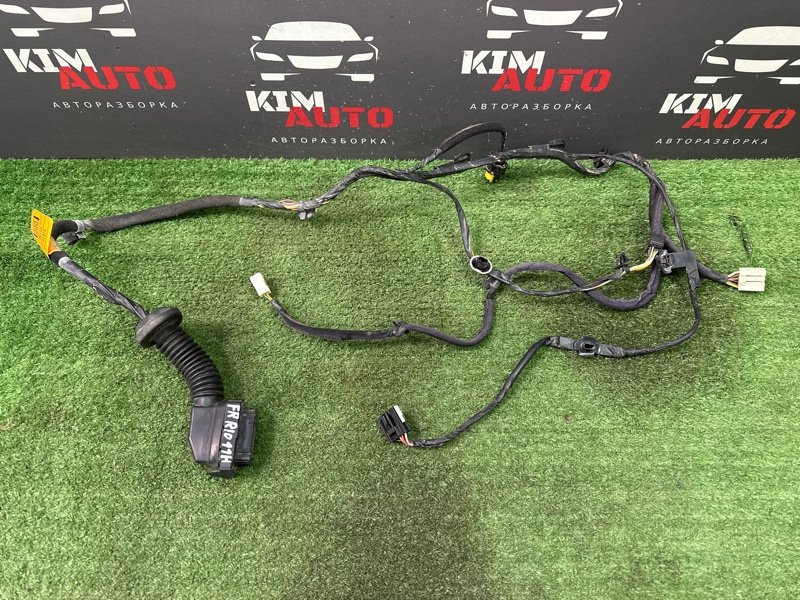 Проводка двери Kia Rio 3 2014 QB