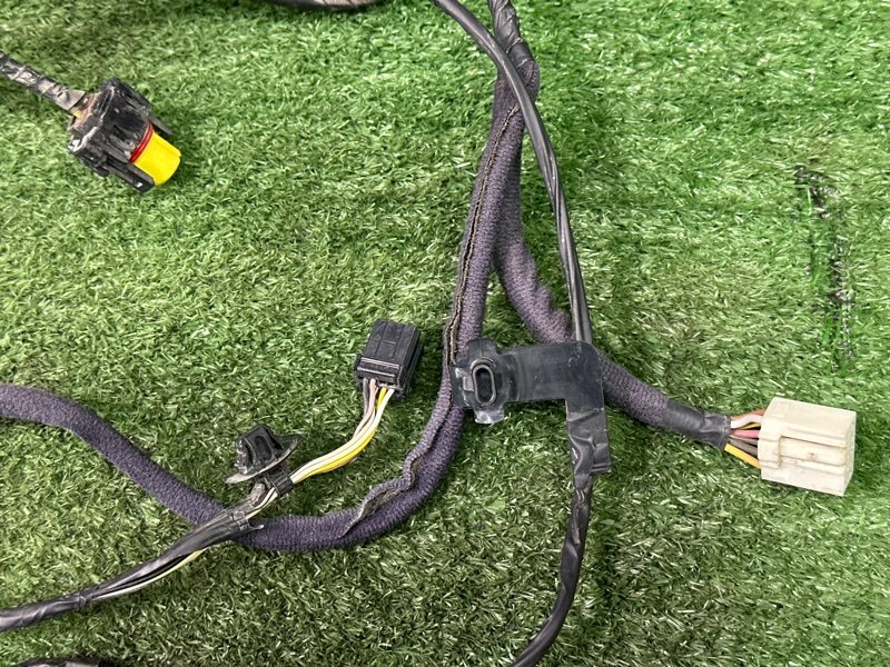 Проводка двери Kia Rio 3 2014 QB