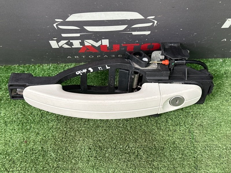 Ручка двери наружная в сборе Ford Focus 3