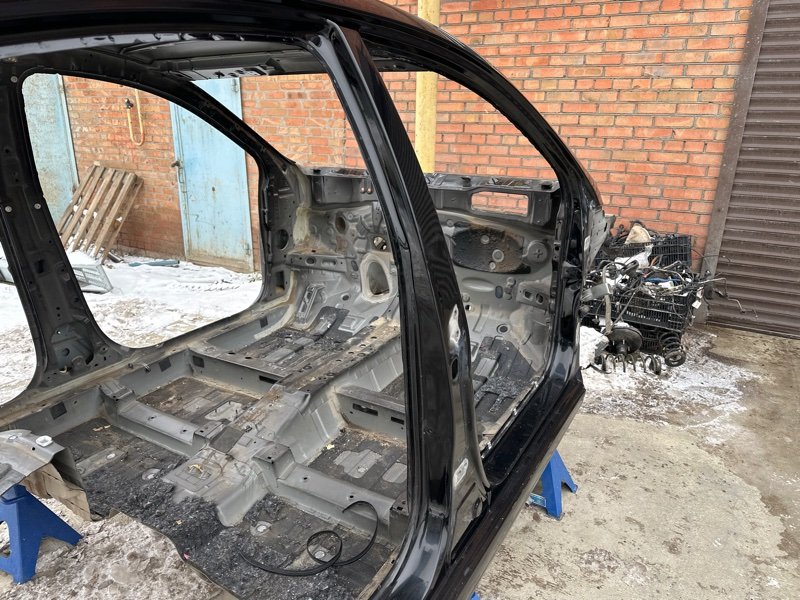 Порог со стойкой Hyundai Solaris 1 2013 RB