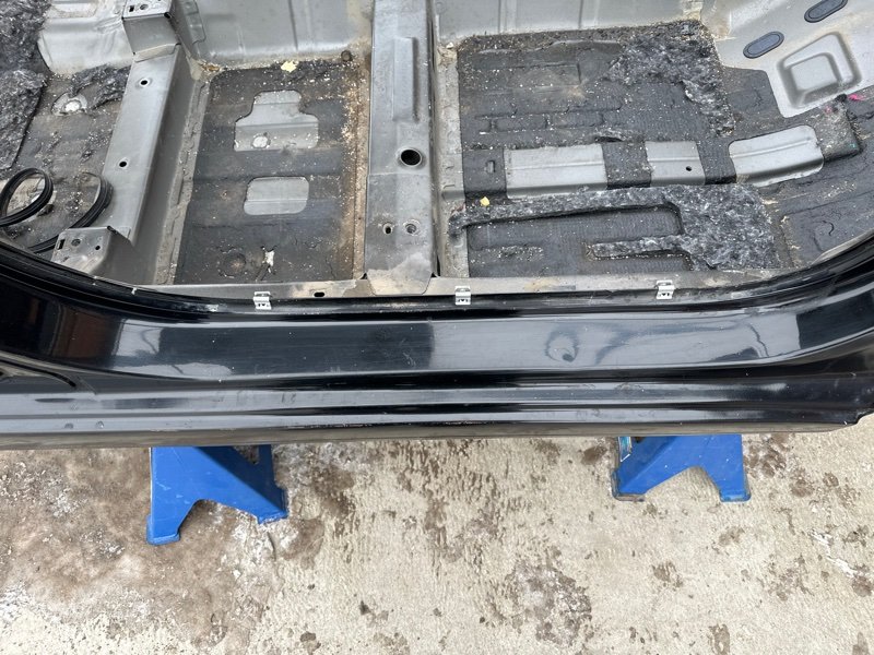 Порог со стойкой Hyundai Solaris 1 2013 RB