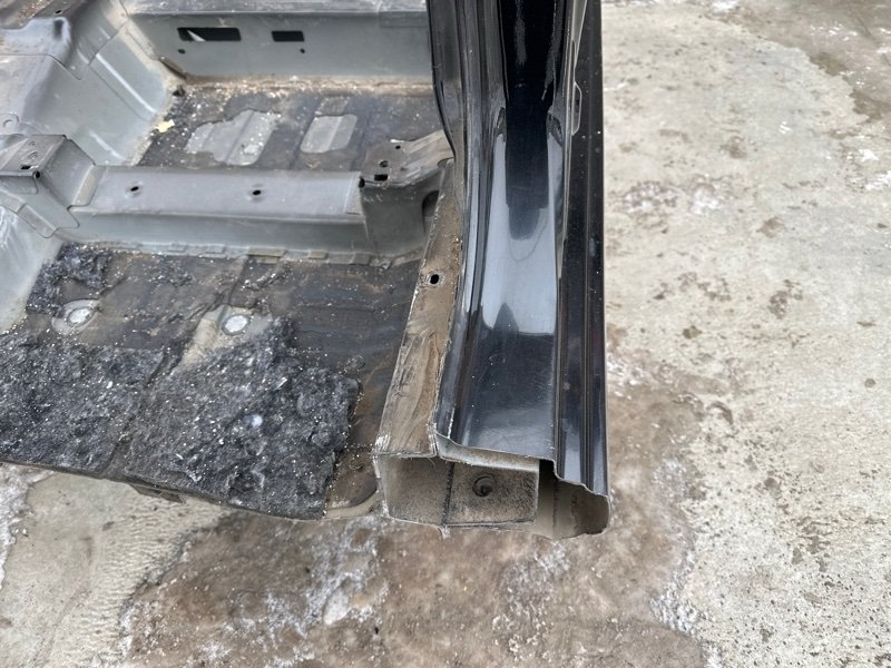 Порог со стойкой Hyundai Solaris 1 2013 RB