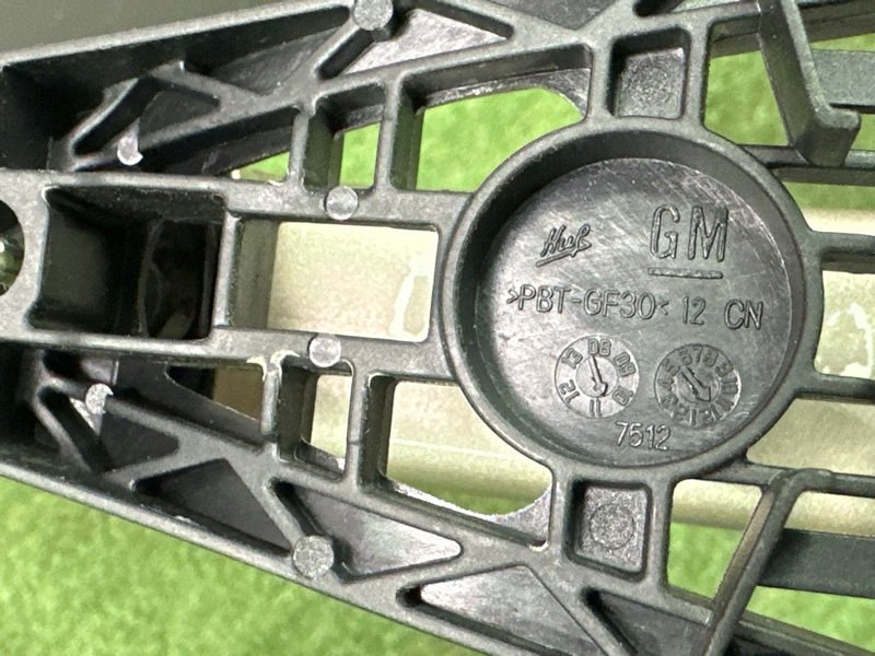 Ручка двери наружная в сборе Chevrolet Orlando J309