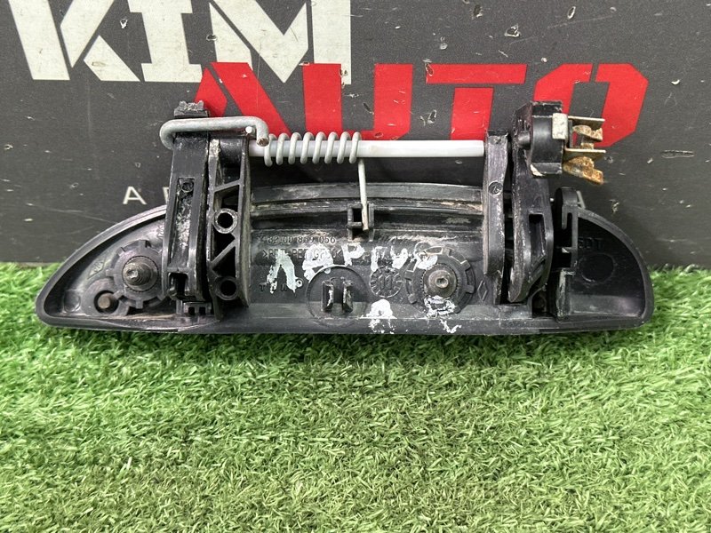 Ручка двери наружная Renault Logan