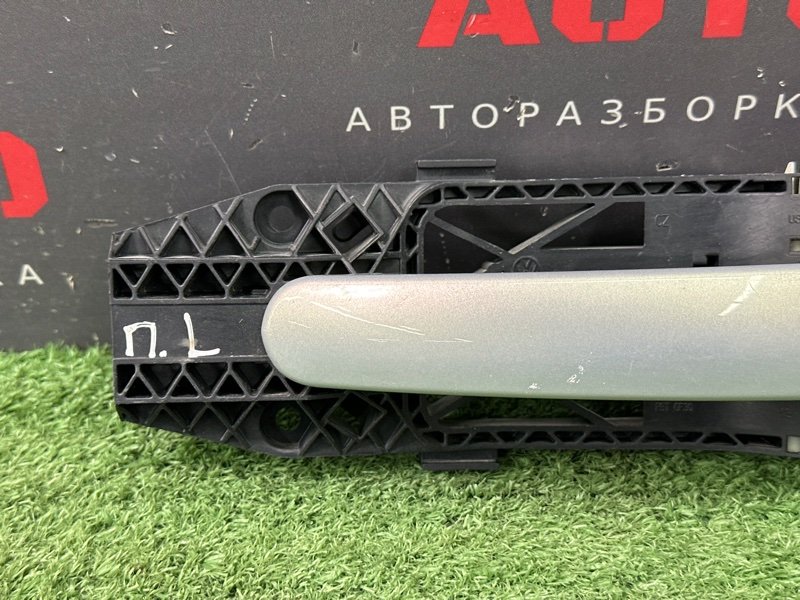 Ручка двери наружная в сборе Volkswagen Polo 5