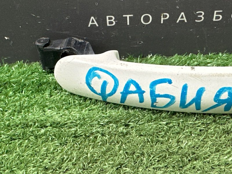 Ручка двери наружная Volkswagen Polo 5