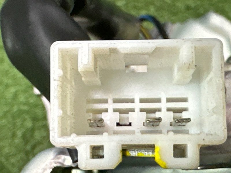 Мотор стеклоочистителя заднего стекла Kia Rio 3