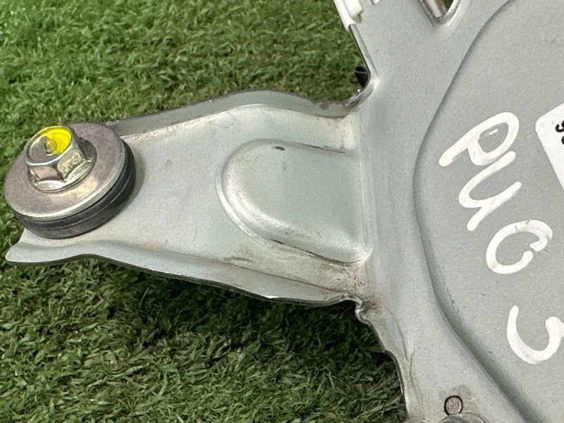 Мотор стеклоочистителя заднего стекла Kia Rio 3