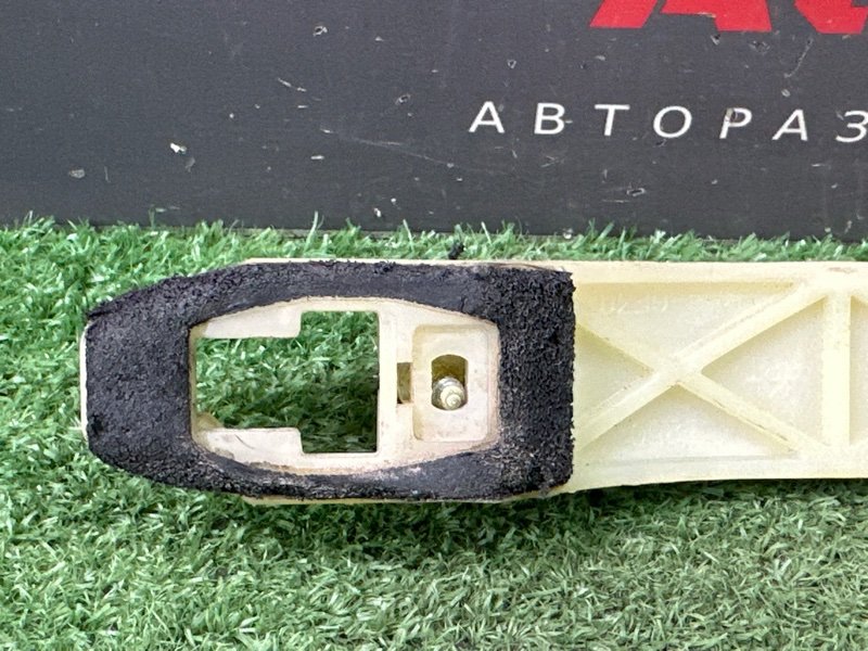 Кронштейн ручки двери Chevrolet Aveo