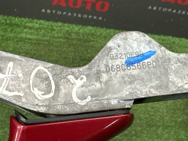 Ручка двери наружная в сборе Peugeot 207