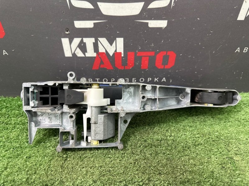 Ручка двери наружная в сборе Peugeot 207