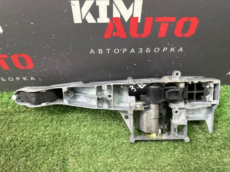 Ручка двери наружная Peugeot 207