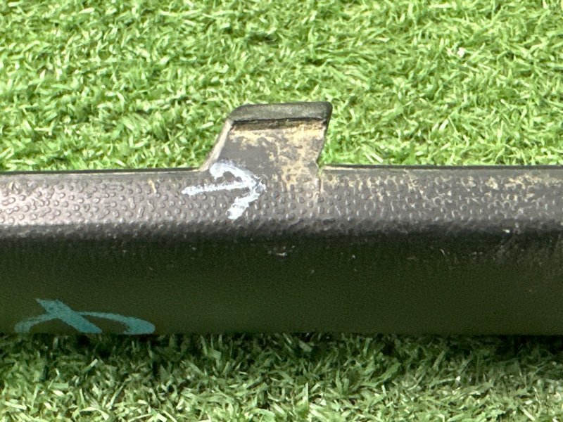 Накладка переднего бампера Skoda Fabia 1