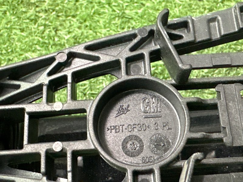 Ручка двери наружная в сборе Opel Astra J