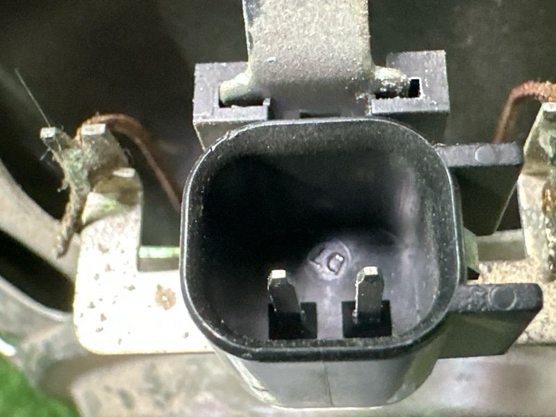 Динамик штатный Ford Fiesta