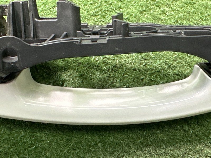 Ручка двери наружная в сборе Opel Astra J