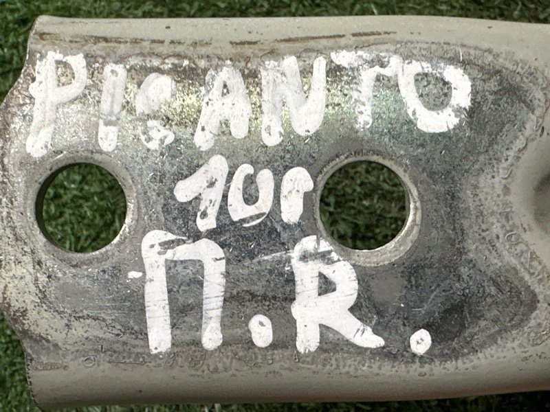 Петли двери Kia Picanto