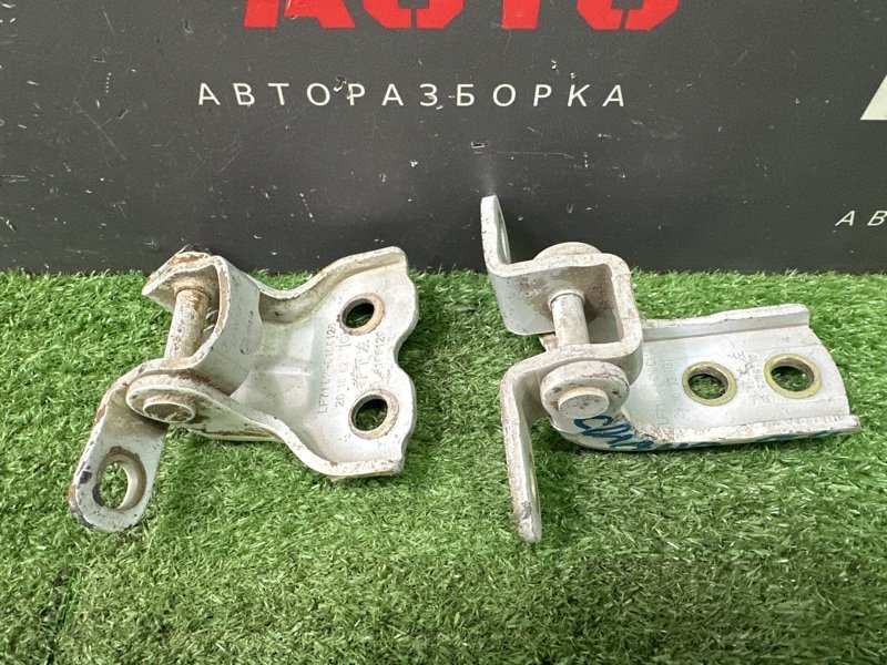 Петли двери LIFAN Solano