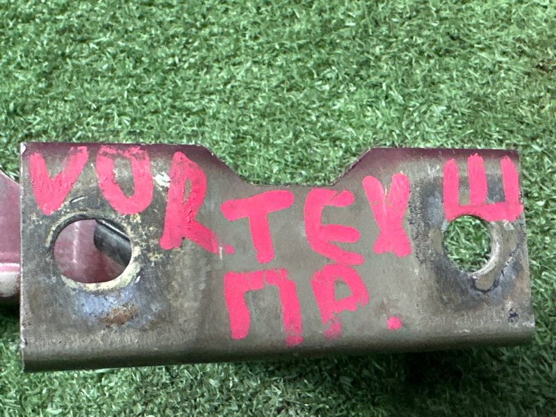 Петли капота Vortex Estina