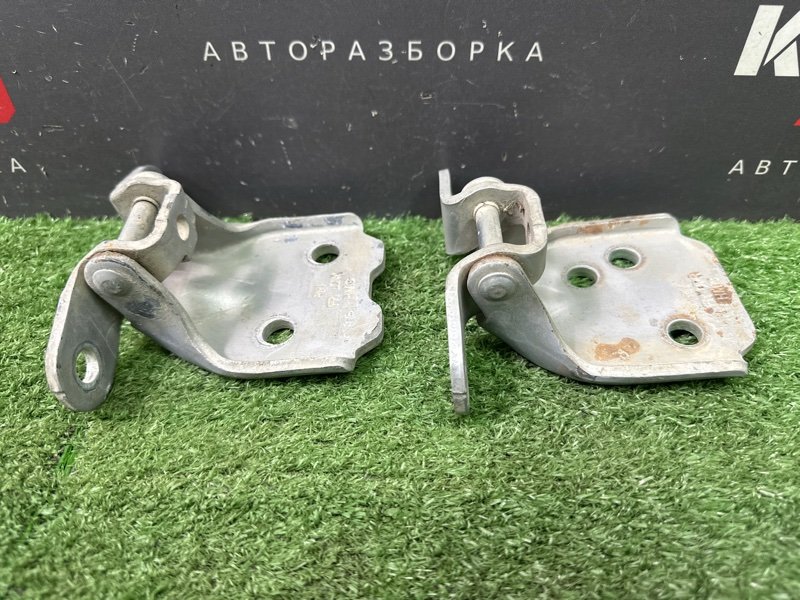 Петли двери Hyundai Accent