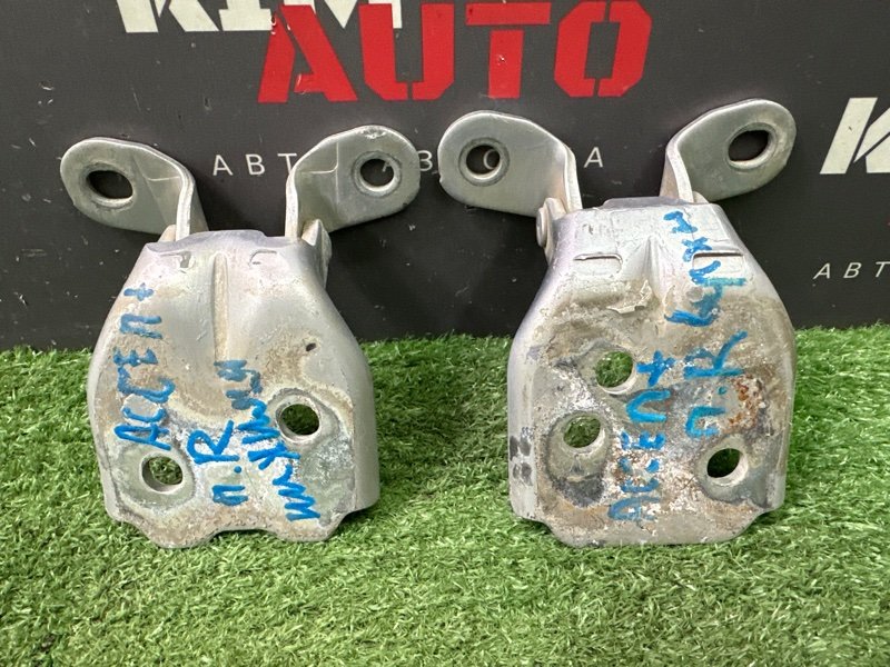 Петли двери Hyundai Accent