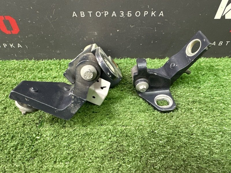 Петли двери Ford Mondeo 4