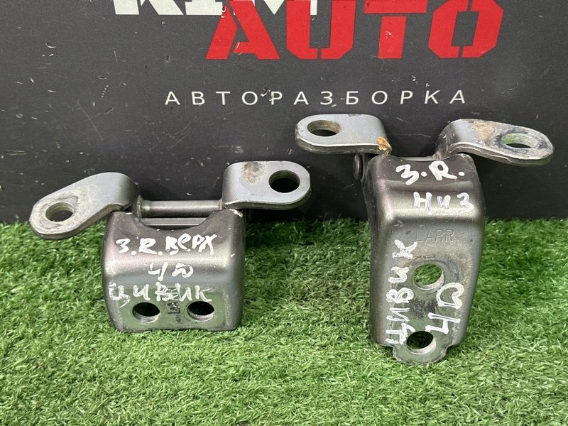 Петли двери Honda Civic 4D