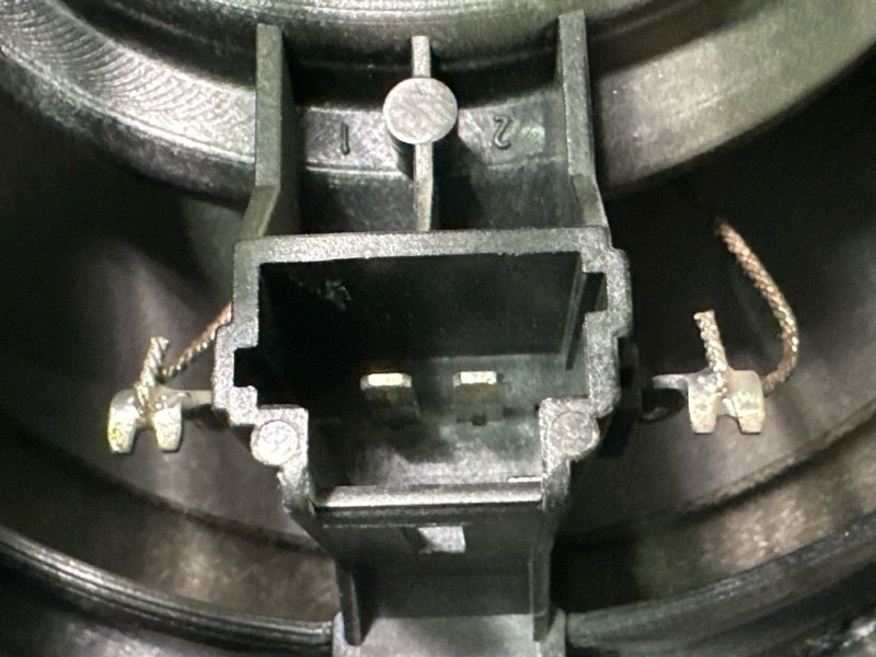 Динамик штатный Peugeot 207