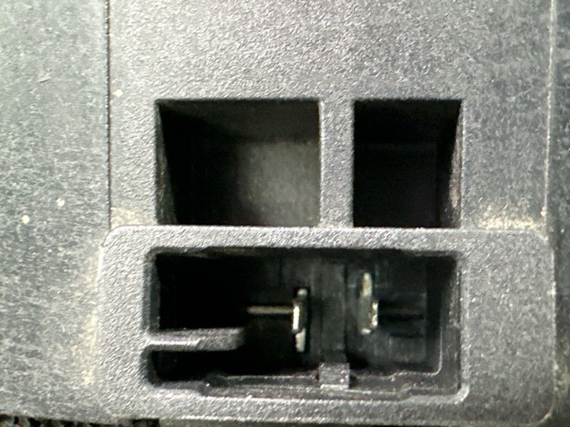 Динамик штатный Mitsubishi Outlander XL