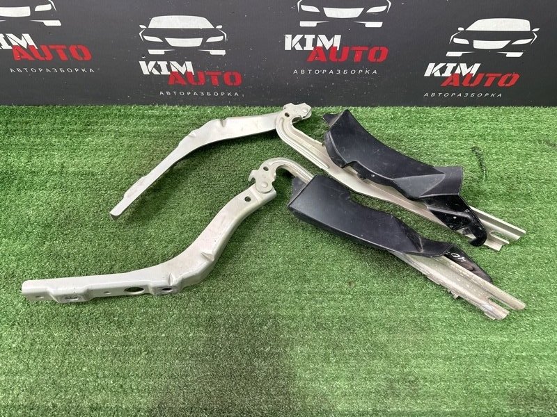 Петли капота Peugeot 407